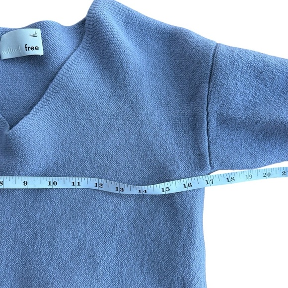 Aritzia Wilfred Free 100% Merino Wool Wolter Sweater Tuck Stitch Purple V Neck - Picture 4 of 8